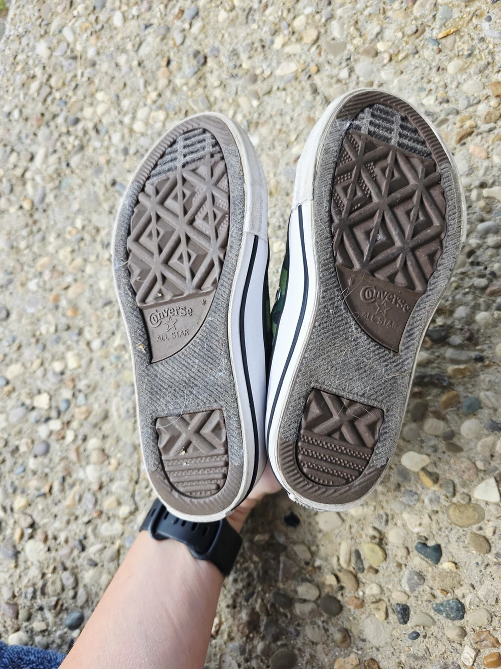 Converse Kids Camouflage Low-Top Sneakers in Green and Black